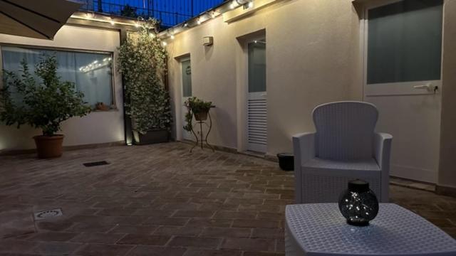 Affittacamere Il Cortile Chiaravalle Marche Kültér fotó